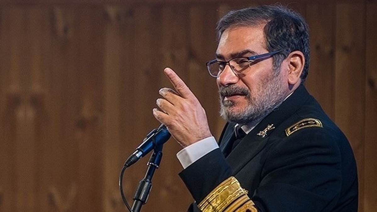 دریابان علی شمخانی، تاکید کرد: حتی با فرض نابودی کامل سایت ها، بازی تمام نمی شود، شگفتی ها ادامه دارد.